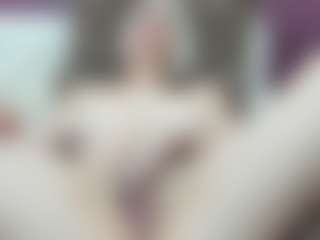 katlea MILF webcam performer live streaming