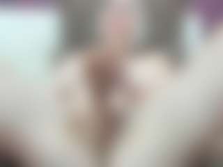katlea MILF webcam performer live streaming