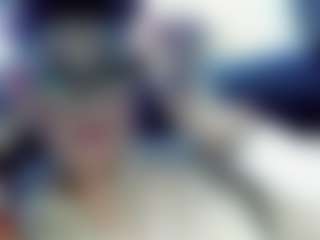 Live cam show with 808sweets - Squirt Curvy on dropp.cam