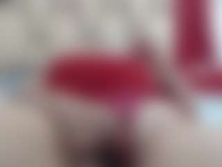 Live cam show with Ammy - Mature on Camming Site