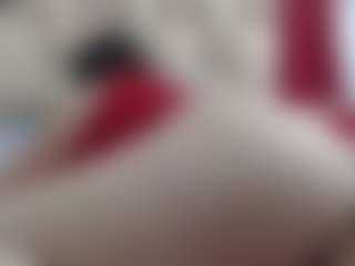 Live cam show with Ammy - Mature on googirlz