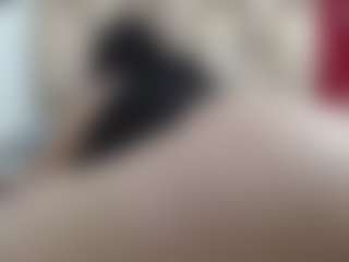 Live cam show with Ammy - Mature on livesuperchat.net