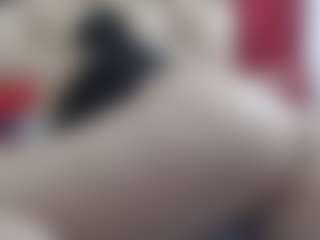Live cam show with Ammy - Mature on Camsoda