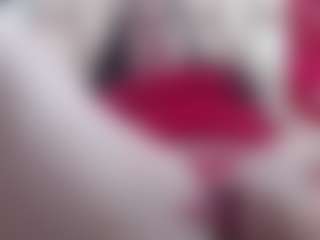 Ammy MILF webcam performer live streaming