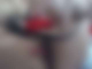 Ammy MILF webcam performer live streaming