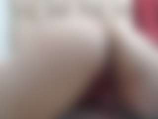 Live cam show with Ammy - Latina Mature on CamwithHer | colombia