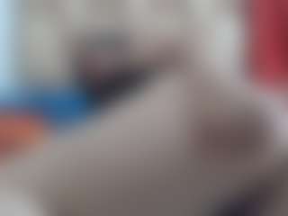 Live cam show with Ammy - Sexwebcam Mature on CamwithHer