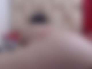 Ammy MILF webcam performer live streaming