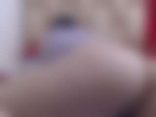 Ammy MILF webcam performer live streaming