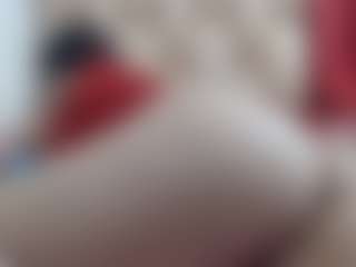 Live cam show with Ammy - Mature on Camsoda