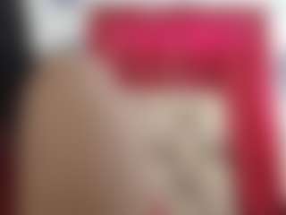 Live cam show with Ammy - Amateur MILF on Uber Horny