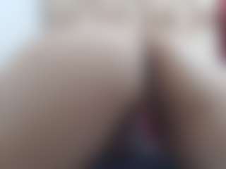 Live cam show with Ammy - Sexwebcam Mature on TeamSkeetLive