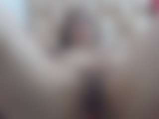 Live cam show with Ammy - Flashing on Fling VIP Chat