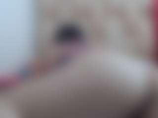 Live cam show with Ammy - Asshole on AdultVida.com
