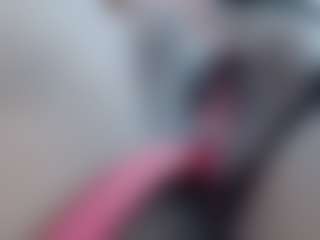 Live cam show with Ammy - Fingers on Fling VIP Chat