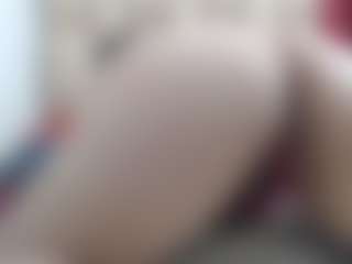 Live cam show with Ammy - Mature on friskycurves.com