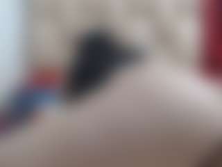 Live cam show with Ammy - Cum Mature on TastyBlacksLive