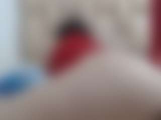Ammy MILF webcam performer live streaming