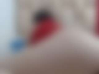 Live cam show with Ammy - Flashing on hotwifechat.live
