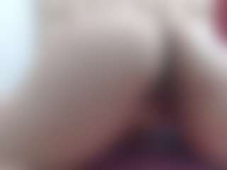Live cam show with Ammy - Amateur Mature on sexylive.show