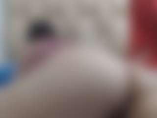 Live cam show with Ammy - Bikini on Camming Site