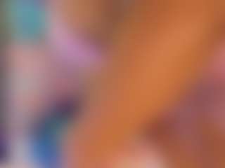 Live cam show with tarawilsonn - Bedroom on SpunkLive
