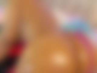 tarawilsonn's Live Sex Cam Show