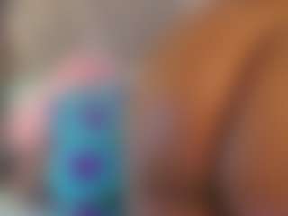 tarawilsonn's Live Sex Cam Show