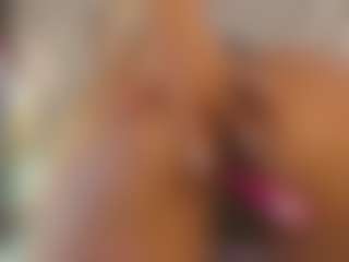tarawilsonn's Live Sex Cam Show