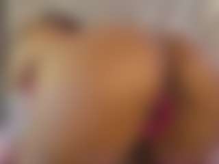 Live cam show with tarawilsonn - Flex on Camsoda