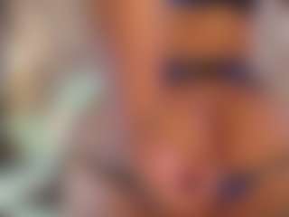 tarawilsonn's Live Sex Cam Show
