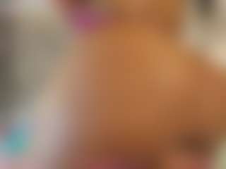 Live cam show with tarawilsonn - Bedroom on liverealitysex.com