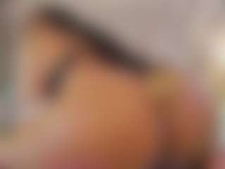 tarawilsonn's Live Sex Cam Show