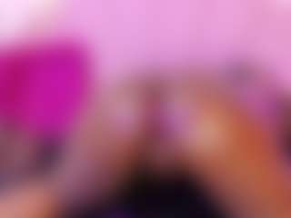 Live cam show with daiaashanti - Bikini on Camsoda