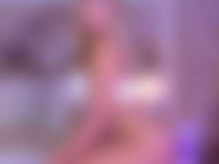 Live cam show with Celeste - BBW on live18s.com