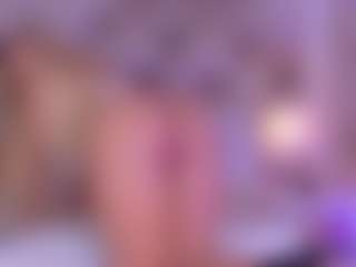 Live cam show with Celeste - Bikini on galaxygirlnitro.com