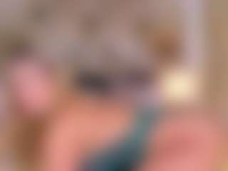 Live cam show with Celeste - MILF on PervPlay.com