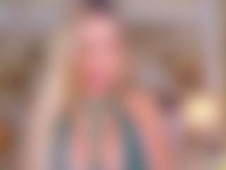 Live cam show with Celeste - Big Tits on sexylivex.com