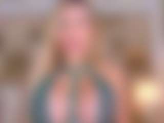 Live cam show with Celeste - Toys on CamSodaAdn