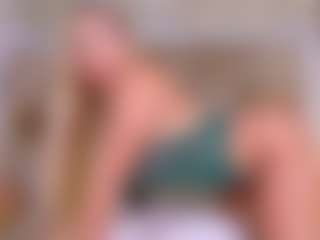 Live cam show with Celeste - Blowjob on Soda Cam