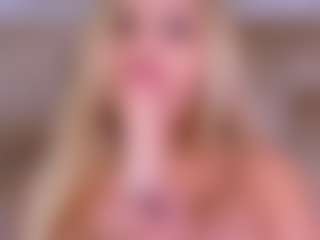 Live cam show with Celeste - Bedroom on CamClone
