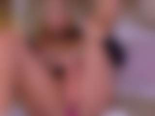 Live cam show with Celeste - Orgasm on CamwithHer
