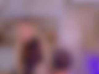 Live cam show with Celeste - Amateur on livesuperchat.net
