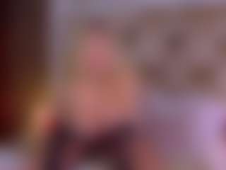 Live cam show with Celeste - Blonde Hair on camtv