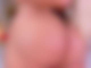 Live cam show with Celeste - Camel Toe on nudelive.tv