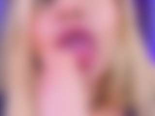 Live cam show with Celeste - Bedroom MILF on wildcum.com
