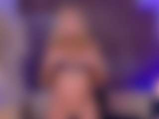 Celeste MILF webcam performer live streaming