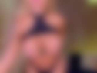 Live cam show with Celeste - Athletic on Strip Flash - Live Sex Shows