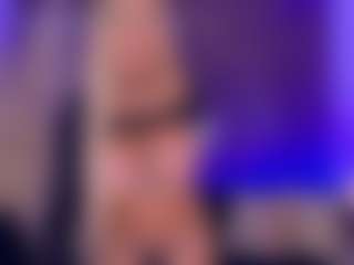 Live cam show with Celeste - Smoking on Adult Interactions