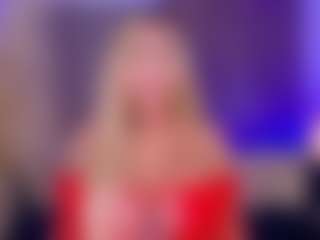 Celeste MILF webcam performer live streaming